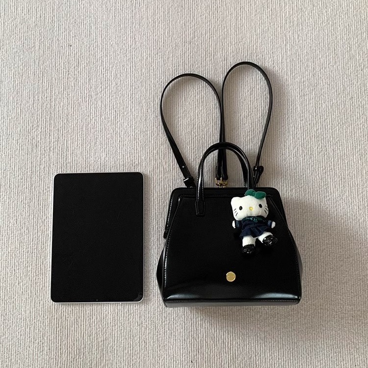 designer Korean Style Autumn Winter New Ins Women's Bag Retro Lightweight Backpack Niche Retro Black Backpack Trendy Handbag