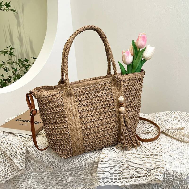 2025 new straw beach bag with zipper shoulder strap adjustable shoulder strap wallet suitable for designer women's travel and vacation