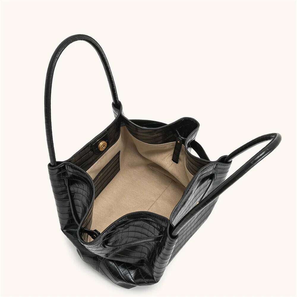 JW Pei Hana 2025 Designer Crossbody Bag For Women|Quilted Shoulder Purse With Wallet Pocket|Stylish & Luxurious Leather Handbag