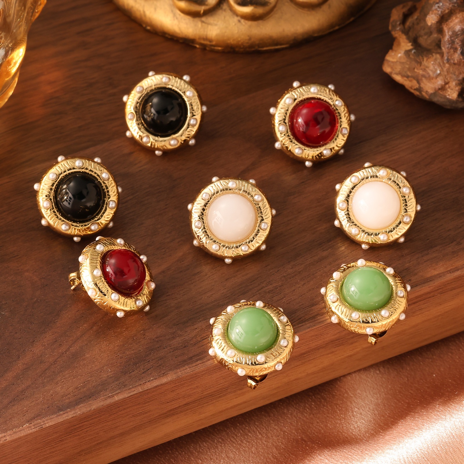 Style Bury Glazed Pearl Studs High-end Engagement Bride Wedding Earrings for Women