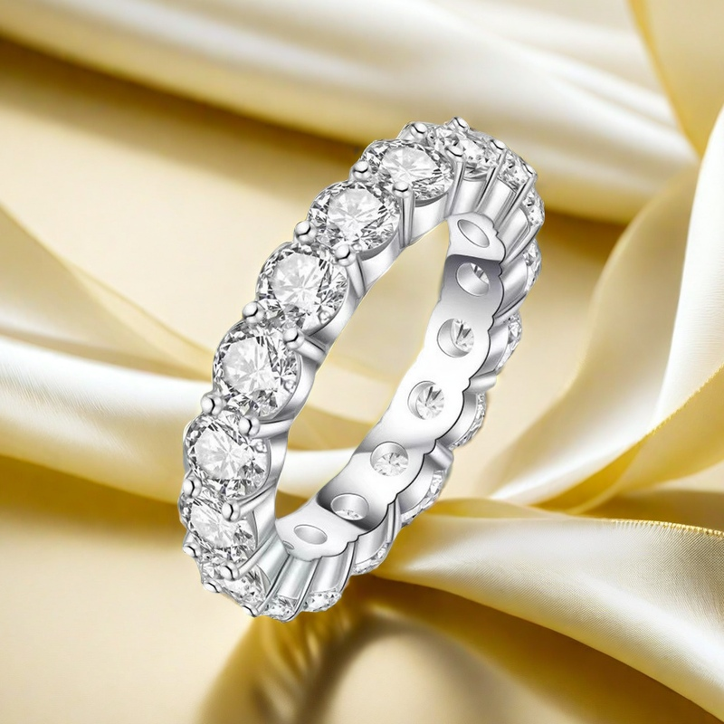 D color VVS1 0.5CT Moissanite band ring S925 sterling silver full circle Moissanite band ring Fashionable individual best-selling style jewelry band r