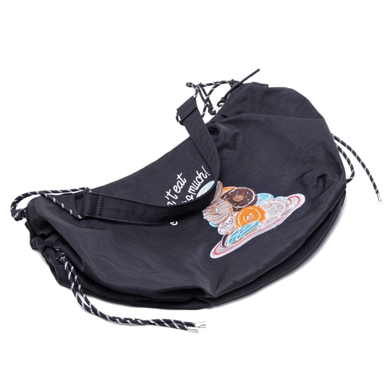 designer 2025 New Large Capacity Crossbody Bag for Female Students Pink Embroidered Donut Dumpling Bag Waterproof Shoulder Bag for Women