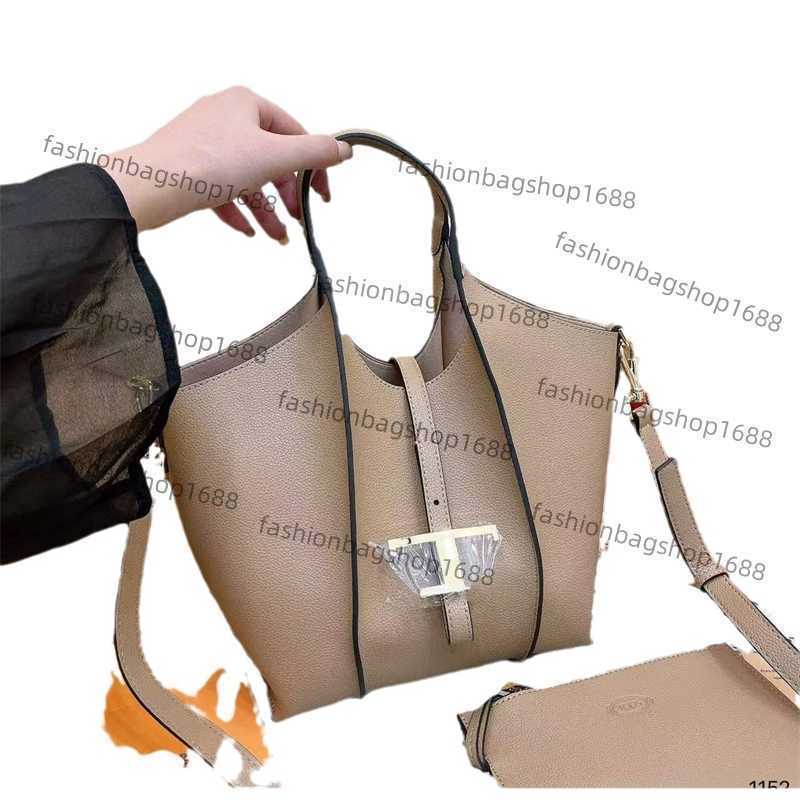 Designer Bag Potato Silk Womens Bag Tod Vegetable Basket Womens Bag Big Wings Tote Bucket Bag Large Capacity Single Shoulder Handbag
