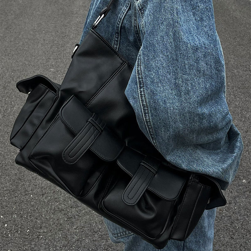 designer 2025 New Fashion Tote Large Capacity Bag Niche Versatile Crossbody Bag Shoulder Bag Women's Fashion Trendy Biker Bag