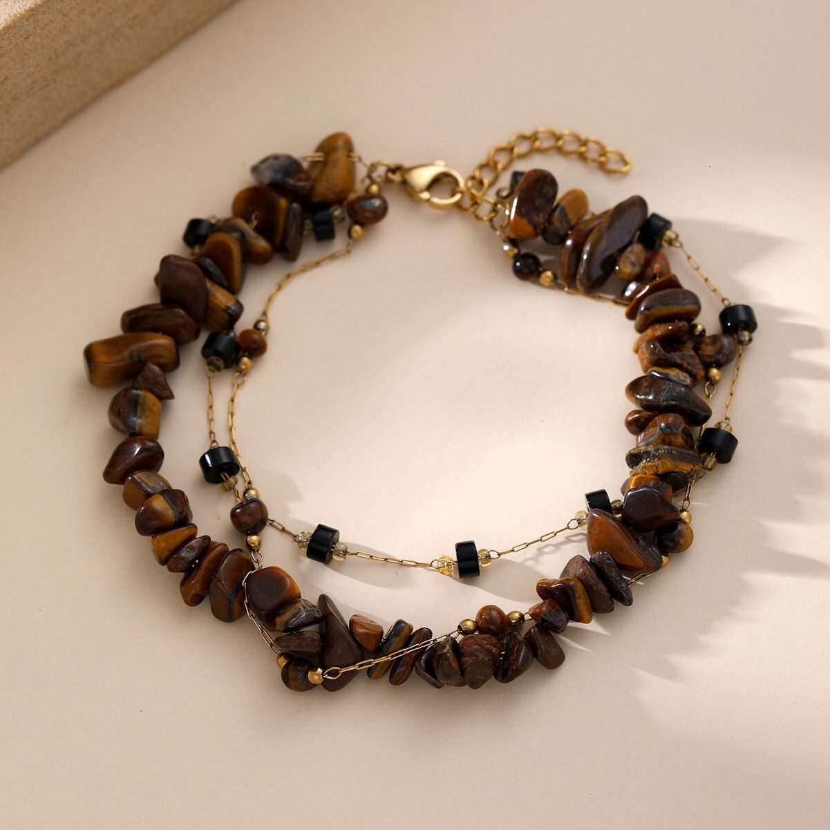New Style Crushed Tiger Eye Crystal Stone Round Bead Handmade Woven Steel Chain Bracelet for Women