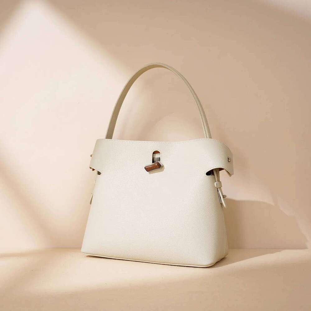 Motingsome Shoulder Women 100% Genuine Leather Handbag 2025 New Lady Fashion Style Tote Bucket Bag Satchel 250514