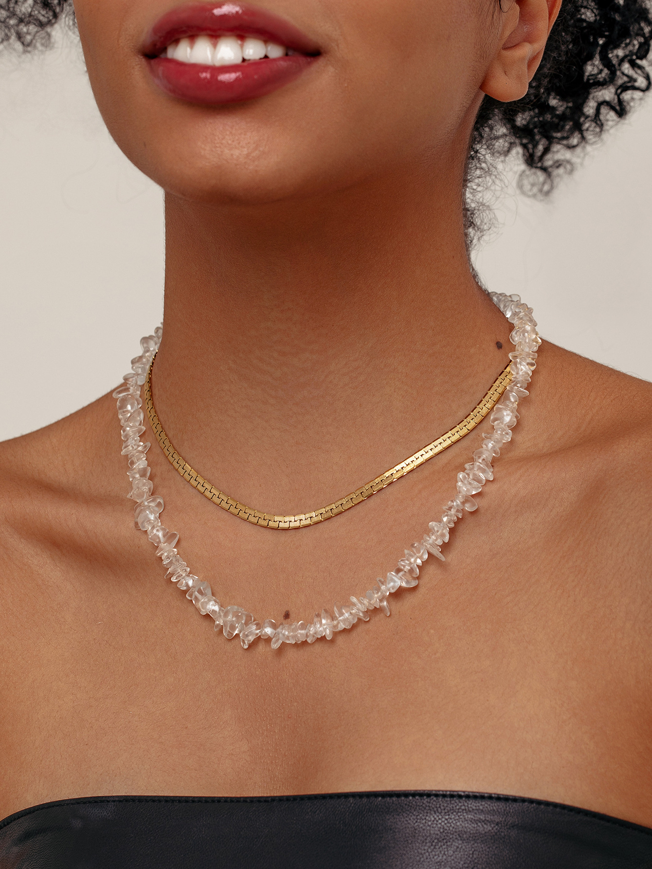 Natural Crystal Irregular Crushed Choker Creative Stone Necklace for Women