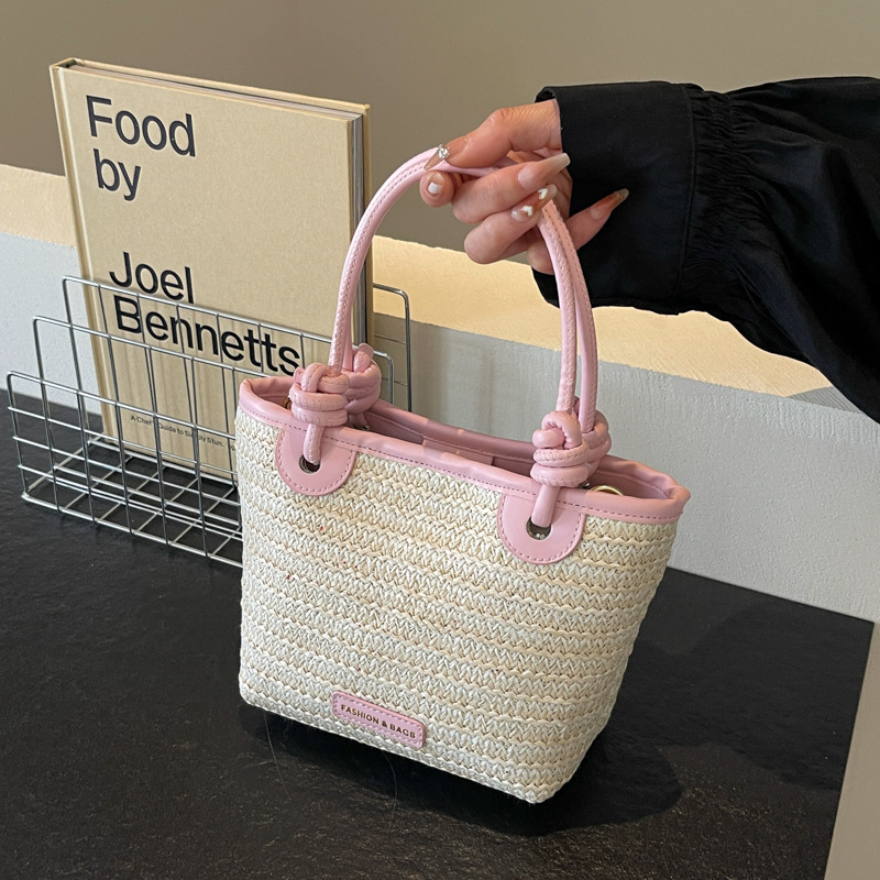 Free Shipping Designer Bag 2024 Single Shoulder Crossbody Woven For New High-capacity Vacation Beach Commuting Tote Bag Womens Bag