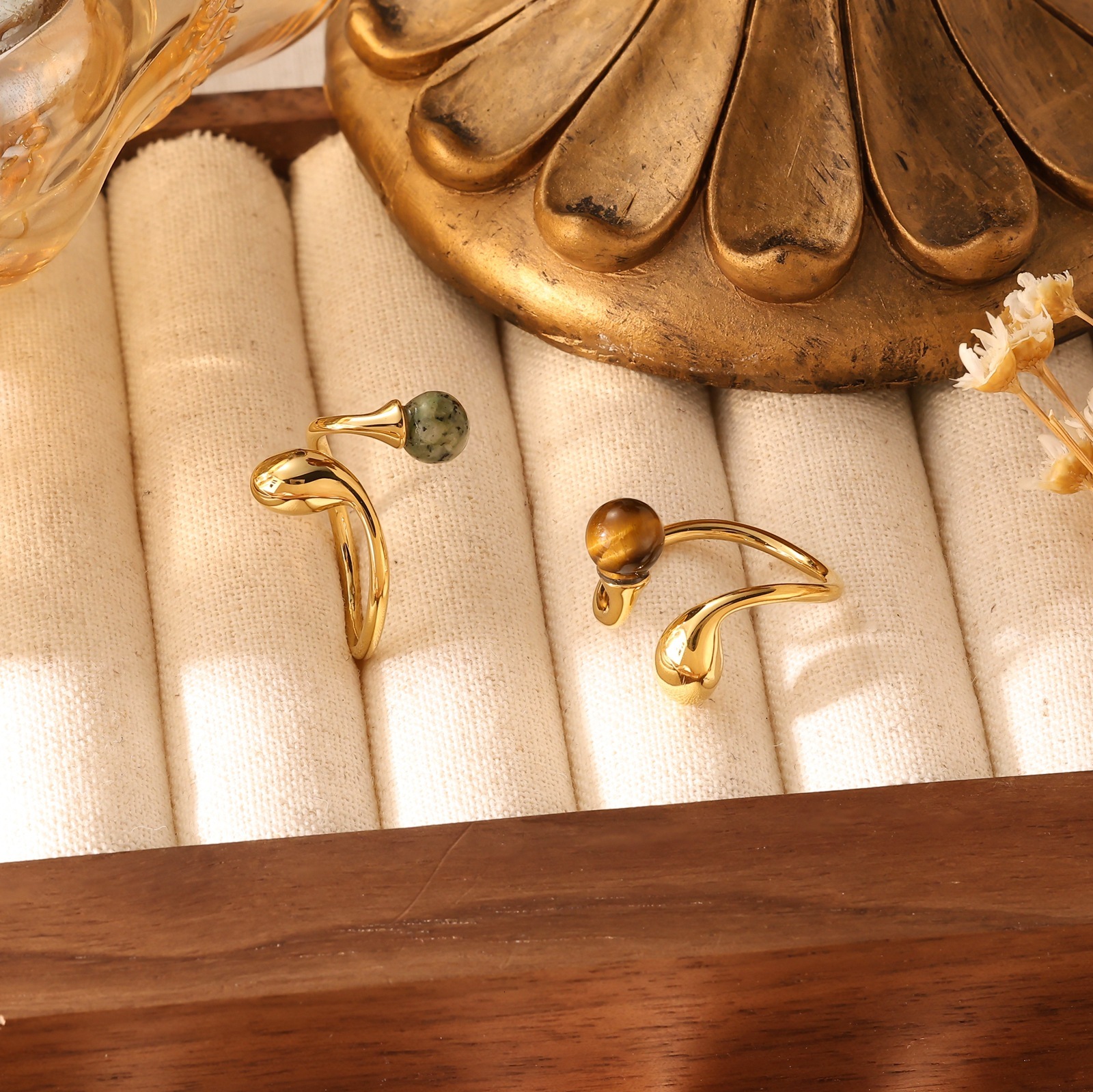 Minimalist Metal Glossy Irregular Gold Geometric Open Titanium Steel Ring for Women