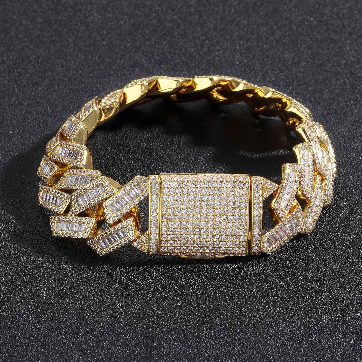 Hip hop Bracelet 20mm wide domineering square Moissaniteia diamond Cuban chain with exaggerated personality mens Bracelet moissanite