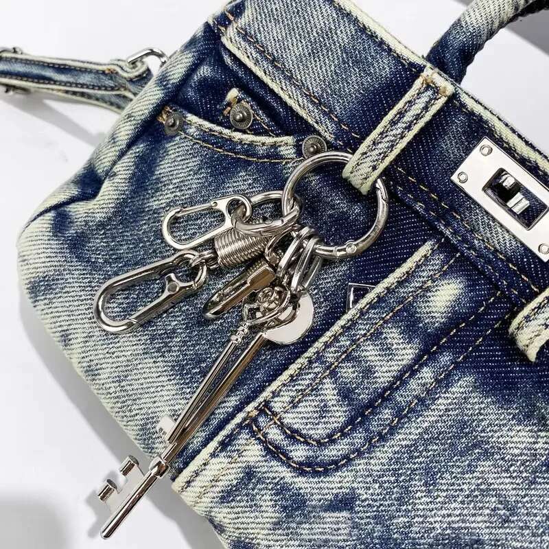Designer Bags 2025 Designer Handbag Woman Trend High Quality Denim Classic Lock Shoulder Fashion Exquisite Pants Styling Cross Bag Luxury Bag