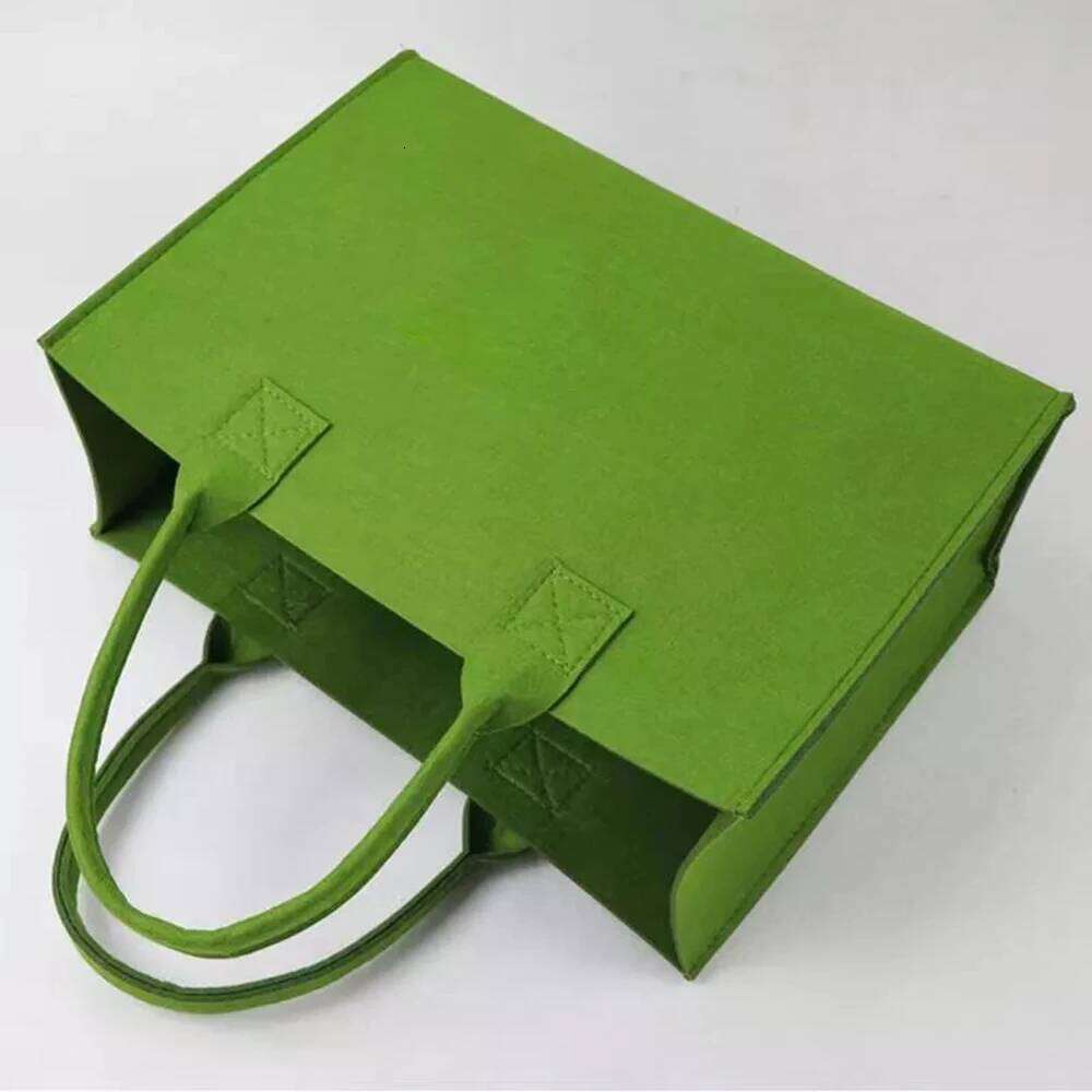 100Pcs/Lot Custom Reusable Portable Felt Shopping Gift Bags With Brand Name Printed For Women Event Wedding Party Collection