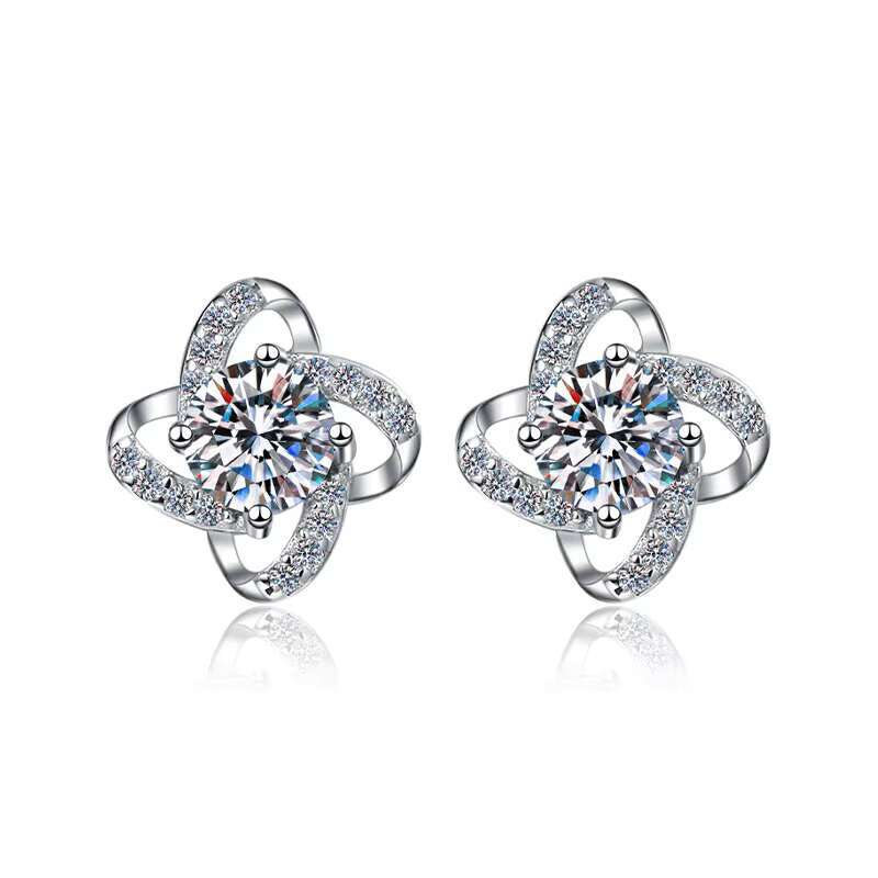925 Sterling Silver Unique Luxury Minimalist Four Petal Flower Shape Inlaid Single 0.5ct Moissanite Stud Earrings for Girls