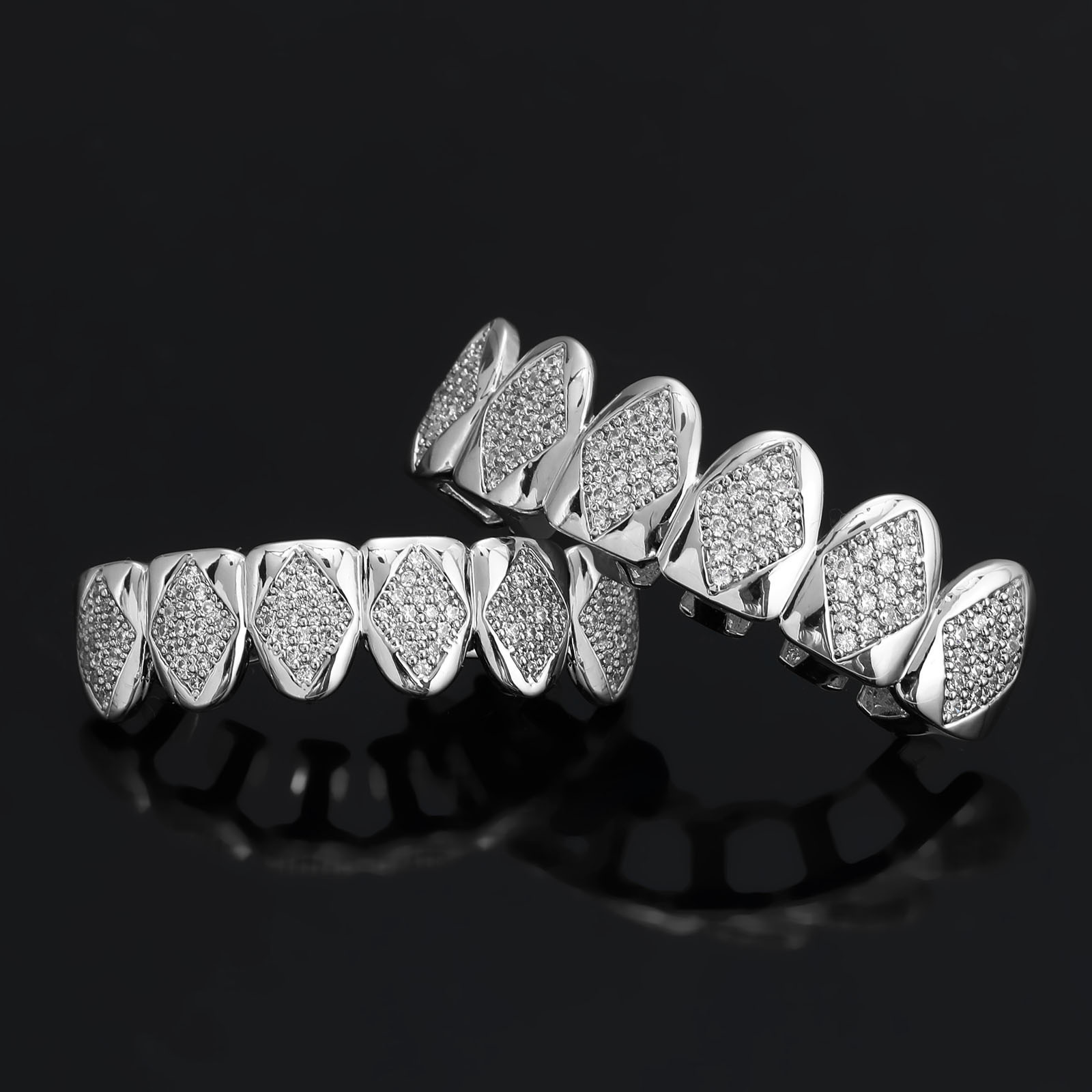 Hip Hop Diamond-Shaped Braces Micro-Paved Moissanite Halloween Costume Braces Personality Cool Big Gold Teeth moissanite
