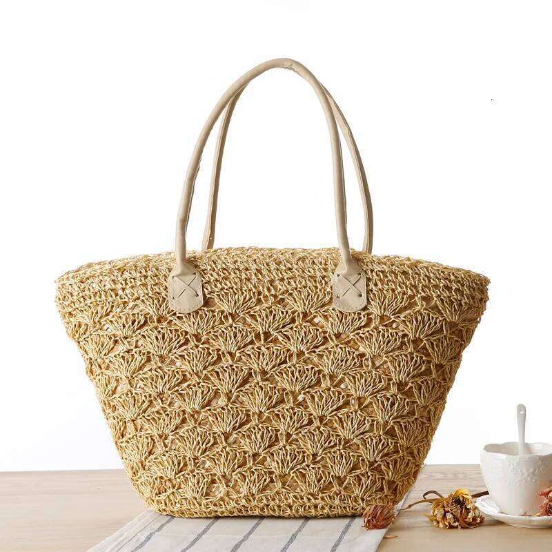 Gold Thread Shell Hook Flower Hand Woven Shoulder Straw Beach Bag Seaside Fashion Summer Women Handbags Crochet