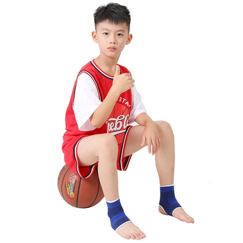 1Pair Kids Compression Sleeves Foot Arch Support Children Ankle Brace Plantar Fasciitis Sock for Sprained or Sports 250530