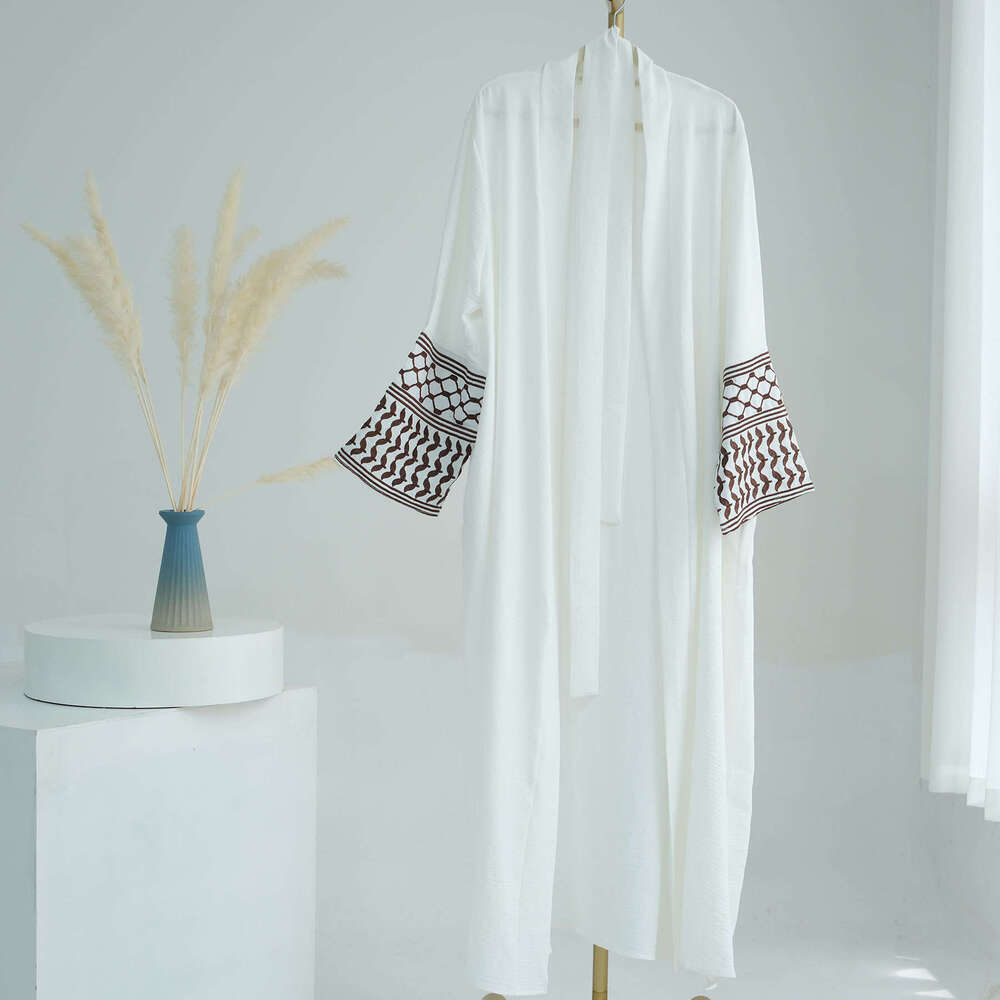 Loriya2025 Middle East Turkey Dubai exquisite embroidery tassel cardigan gown 2025 new style chic elegant clothing