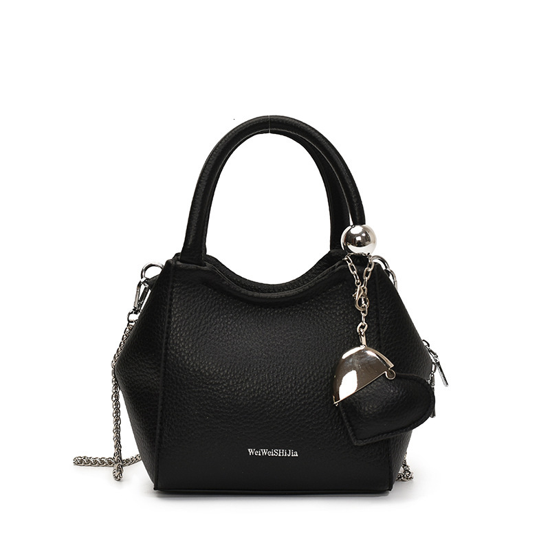 2025 Super Popular Yellow Handbag Small Free Shipping Tote Bag For Women Light Luxury Niche High-end Versatile Designer Bag Stylish Shoulder Crossbody