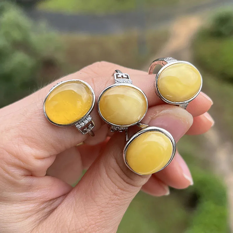 Natural Amber Rings for Women S925 Silver Souvenirs Gift Adjustable Oval Shape Stylish Opening Amber Jewelry Anillos 250526