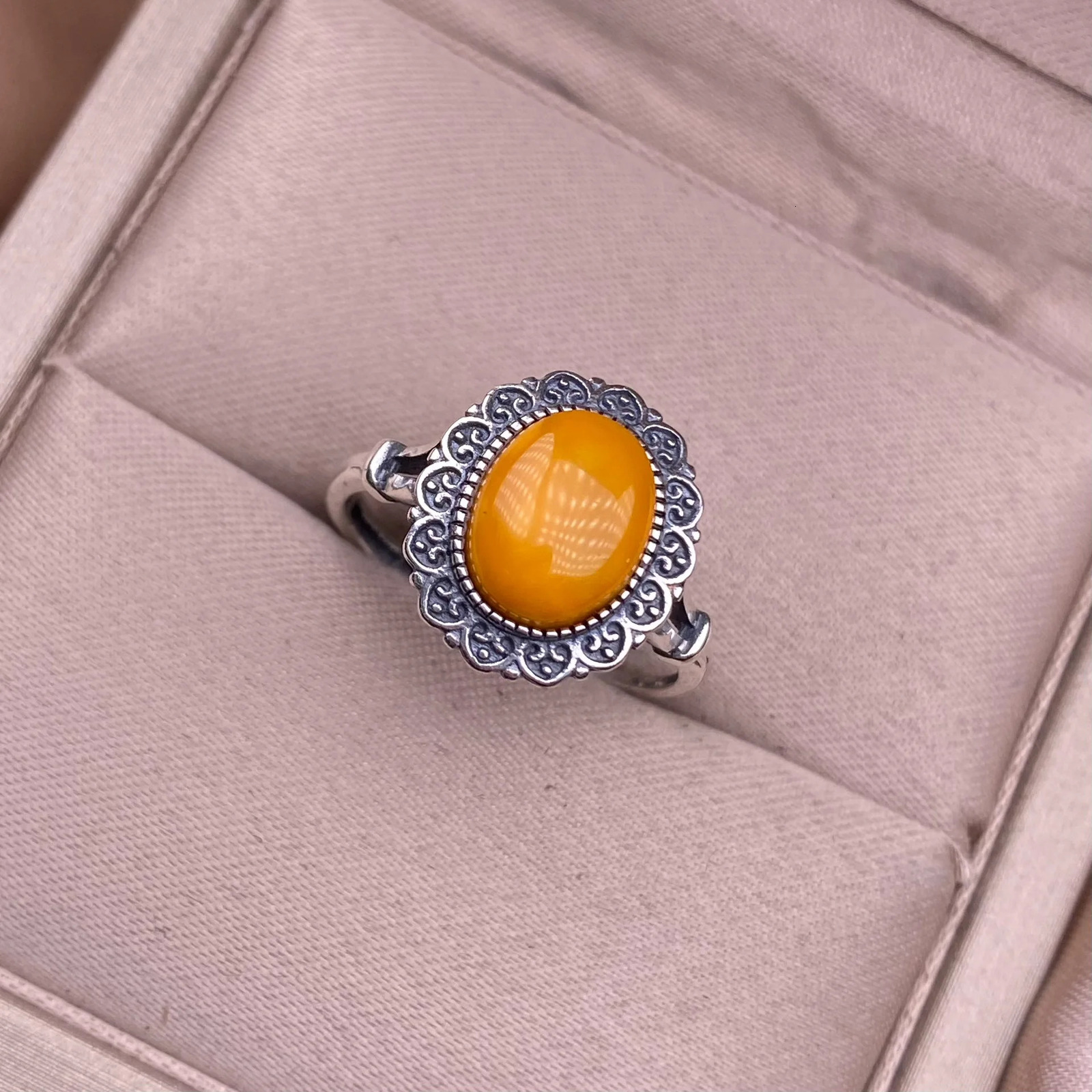 HOYON Natural Flower Amber Couple Neutral Ring s925 Silver Round Original Mineral Amber Womens Jewelry Gift Vintage Mens Ring 250526