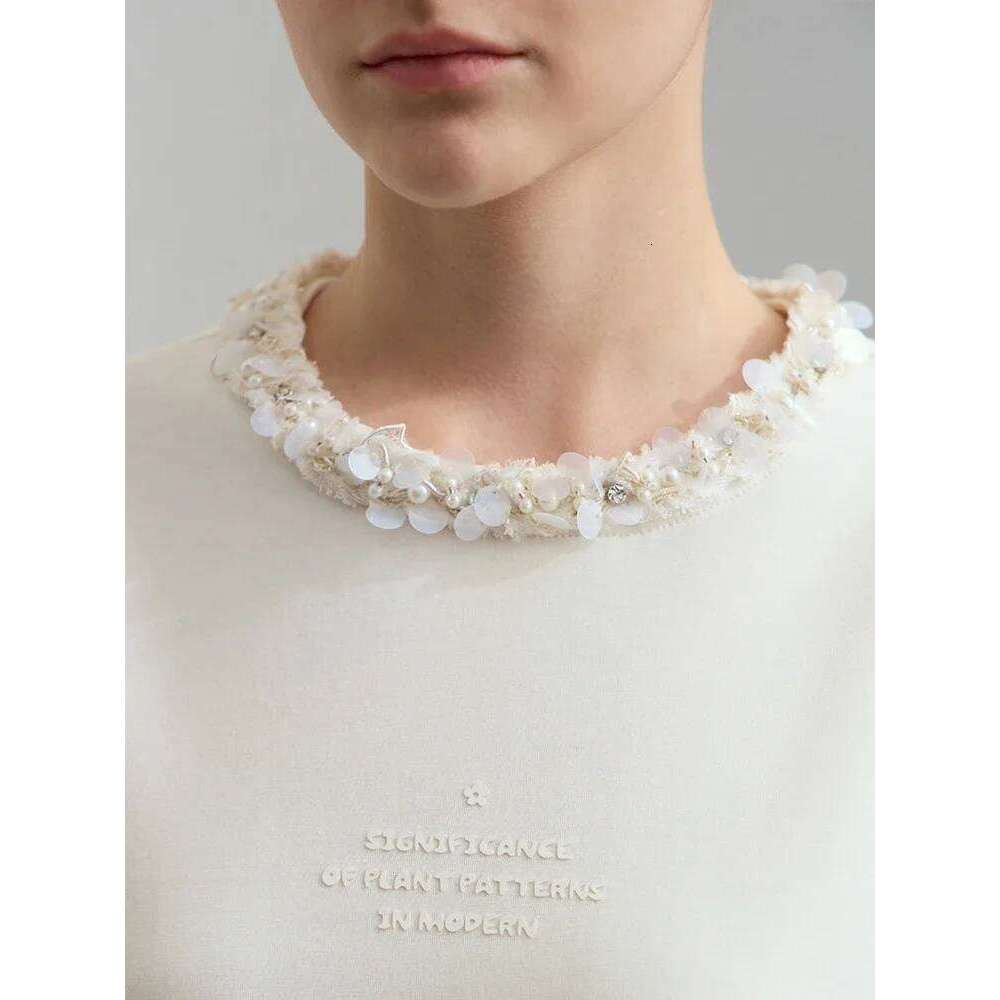 Amii Minimalist T Shirt For Women 2025 Spring New Elegant Fashion O Neck Short Sleeve Mid Length Knitted Dress 12511001