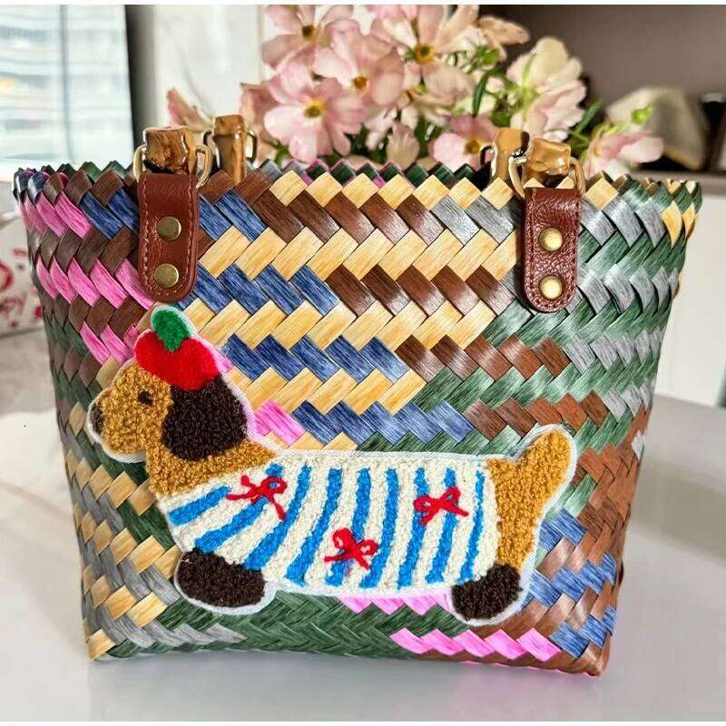 Niche Retro Cute Dachshund Woven Fashionable Bamboo Basket 2025 New Casual Hand-held Tote Girls Gift Women's Bag