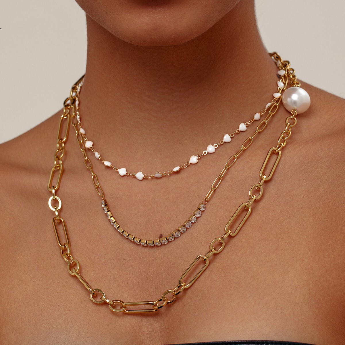 Style Fashionable Elegant Double Layer Oval Interlocking Titanium Steel Necklace for Women Simple Imitation Pearl Single