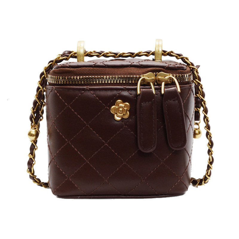 designer Cross-border High-end Texture Quilted Embroidery Box Bag Women's Bag 2025 New Fashion Trend Chain Shoulder Crossbody Bag