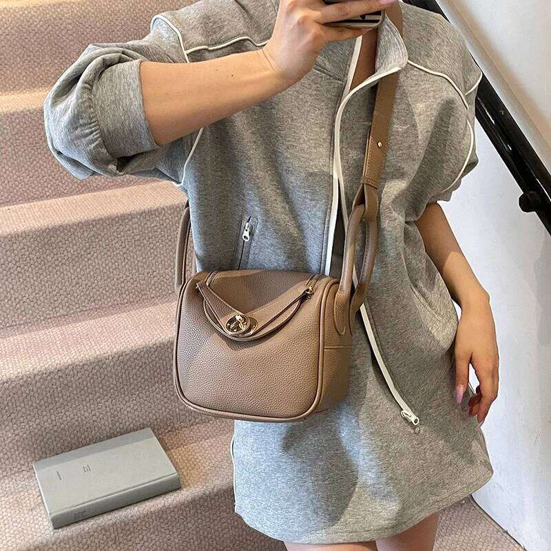Designer Vintage Inspired Ladies Messenger Bag Leather Crossbody Shoulder Handbag Women's Elegant Tote Luxury bag