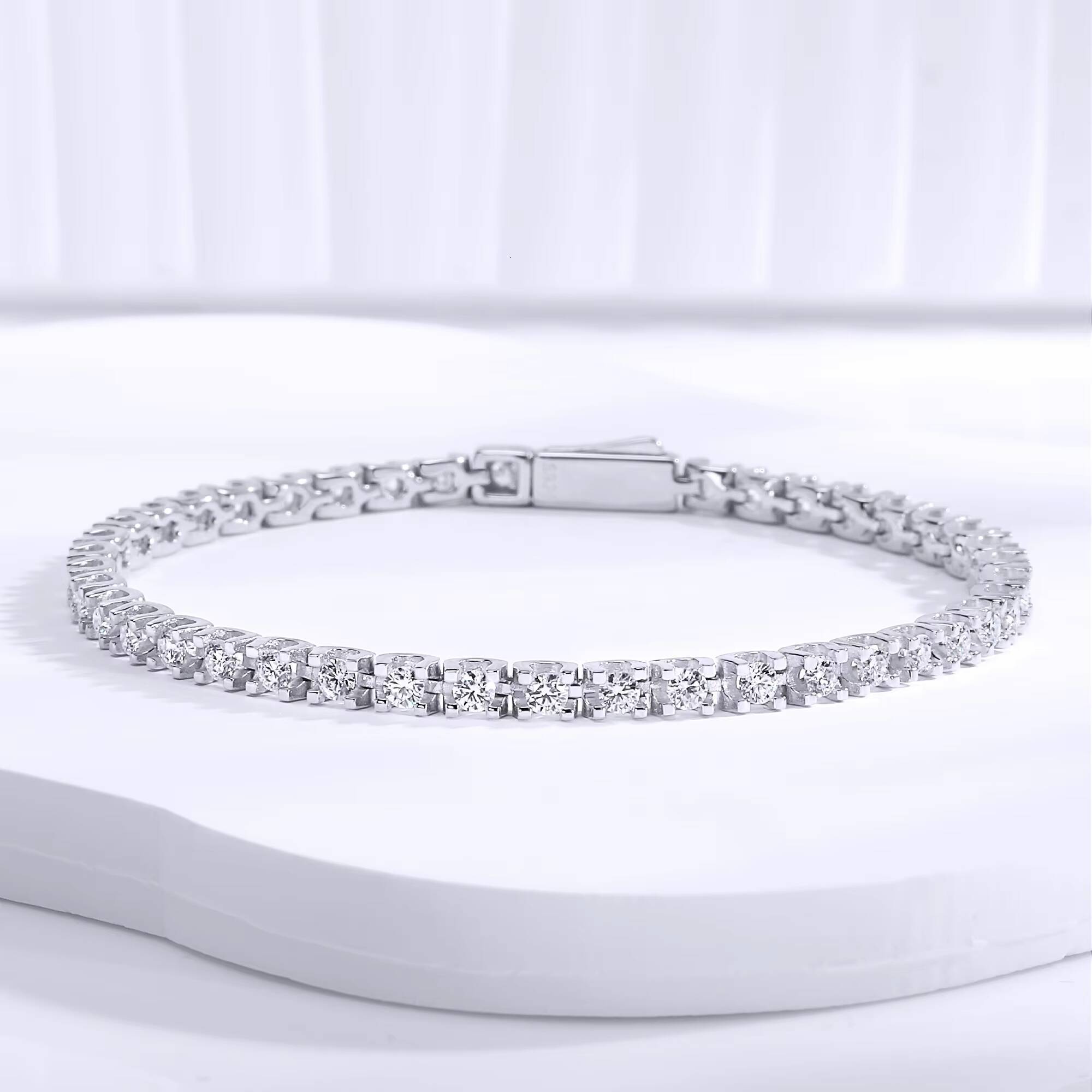 Women Wholesale 2.5mm White Gold Plated Sterling Sier Moissanite Tennis HipHop Bracelet