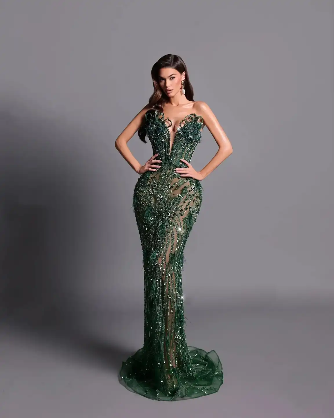 Luxurious Evening Dresses For Women Sweetheart Neck Sleeveless Gown Beaded Crystal Detachable Train Dress Party Customized Dress