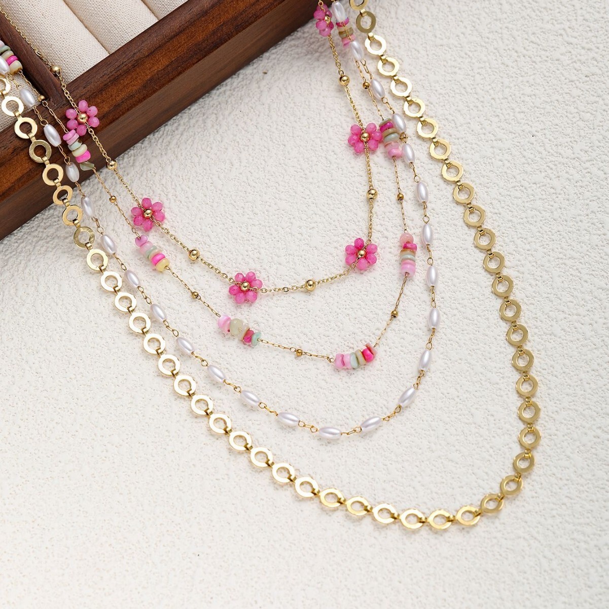 Jewelry Simple Versatile Titanium Steel Gold-Plated Pearl Necklace for Women