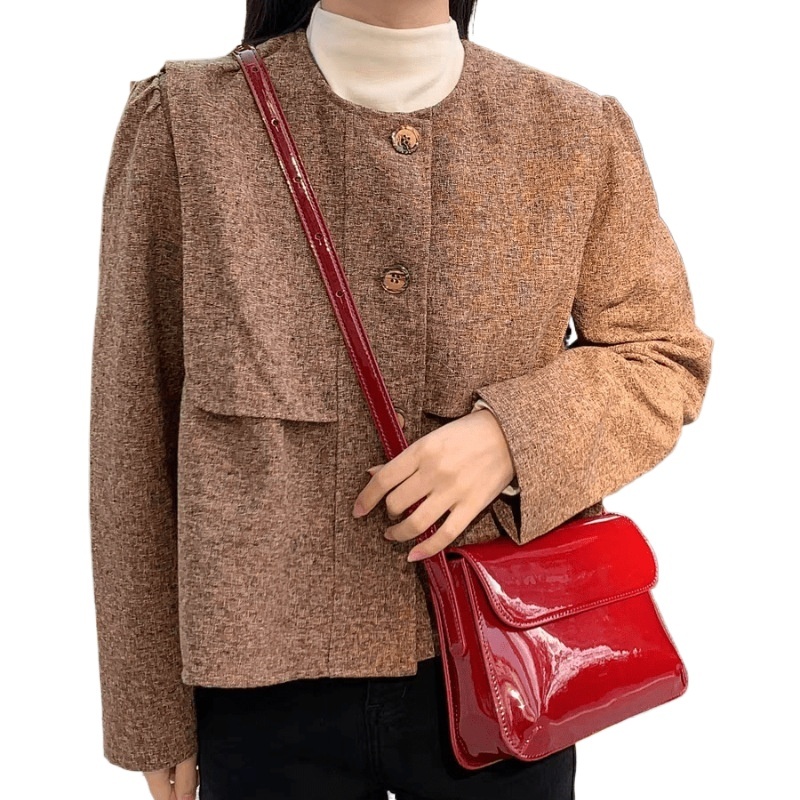 designer 2025 New Retro Red Patent PU Women's Bag Hong Kong Style Fashion Versatile Shoulder Underarm Small Square Bag for Women