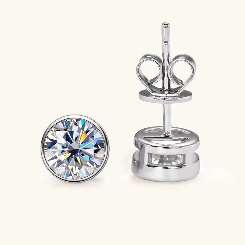 Wholesale Unique Trendy 5mm 0.5ct D Color Round Cut Moissianite 925 Sterling Silver Stud Earrings for Women