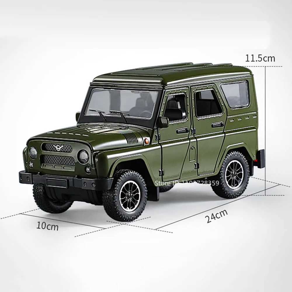 1 18 Russia UAZ Hunter Toy Model Off-road Vehicles Alloy Diecast RV Car Models Doors Opened Sound Light Pull Back for Kids Gifts Free shipping