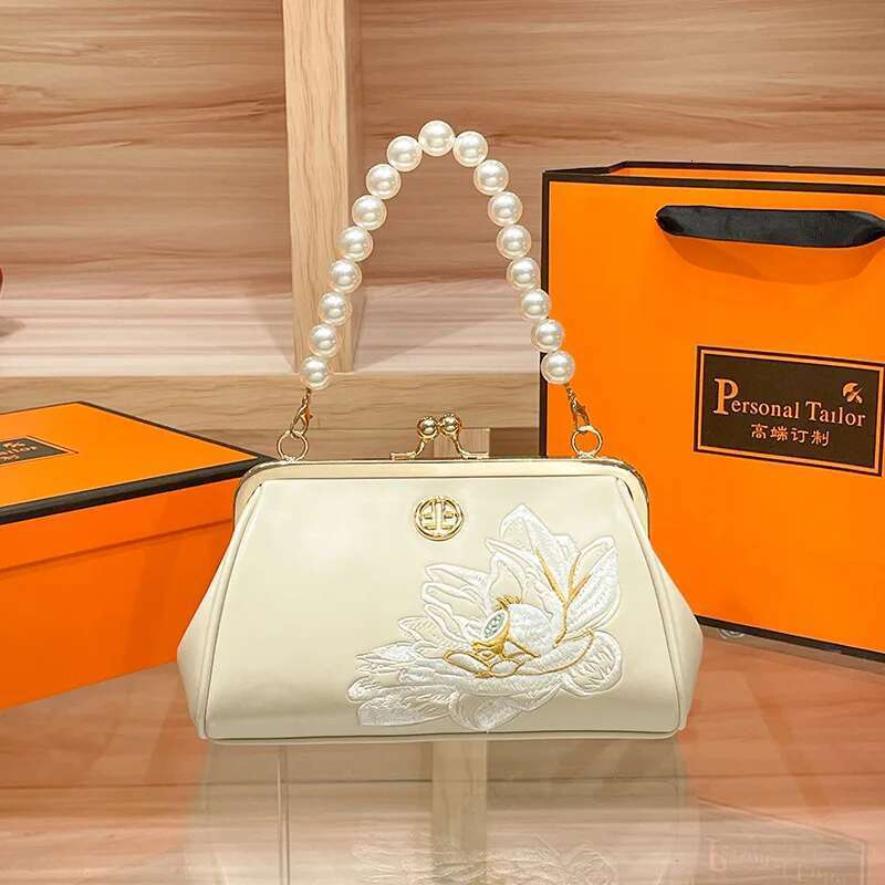 Women's handbags, one-shoulder crossbody chain small bag new style ethnic cheongsam temperament embroidery 7