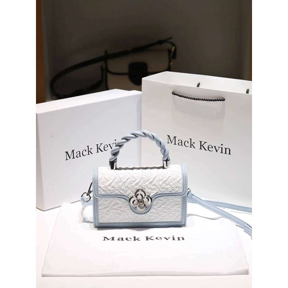 2024 New Fashion Popular Handheld Square With Contrast Color And Delicate Flower Metal Decoration Shoulder Messenger Bag