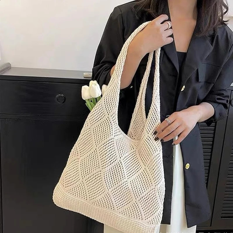 Womens Handbag Hollow Out Beach Package Large Capacity Shoulder Shopping Bag Knitted Female Tote 250530