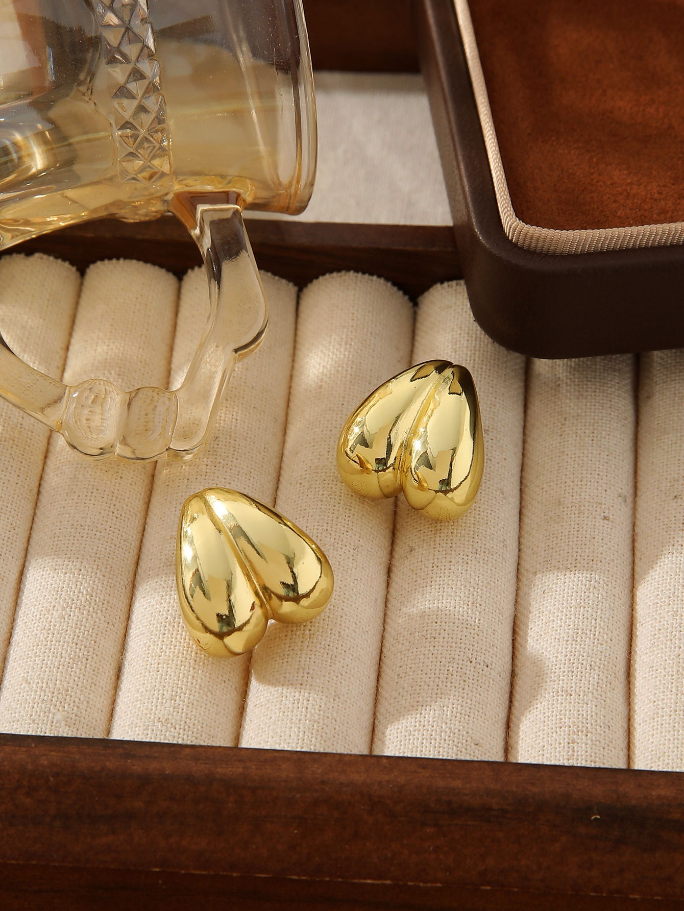 Titanium Steel Design Sense 3D Peach Heart for Women Non-Fading Gold-Plated High-End Earrings