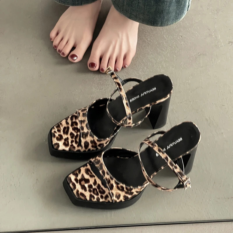 Sexy Thick Heel Leopard Women Sandals Fashion Party Dress Singbacks Pumps Summer Womens Shoes 250528