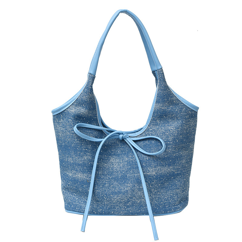 Free Shipping Designer Bag New Minimalist Fashionable Tote Bag Korean Version Commuter Womens Handbag Niche And Stylish Contrasting Single Shoulder Ba