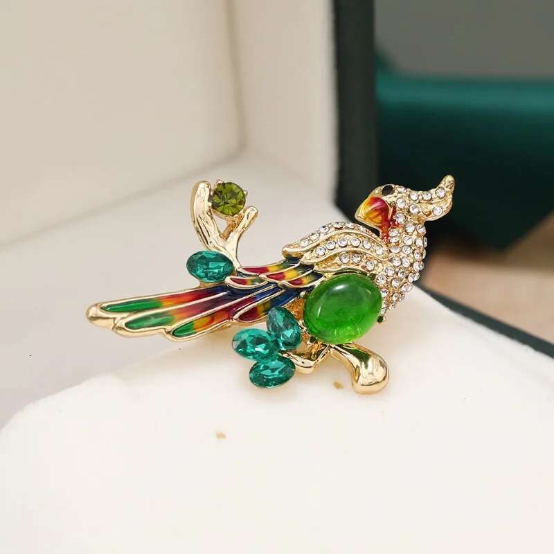 Creative New Women Girls Crystal Bird Brooch Badges Fashion Classic Rhinestone Party Pin Accessories For Ladies's Coat
