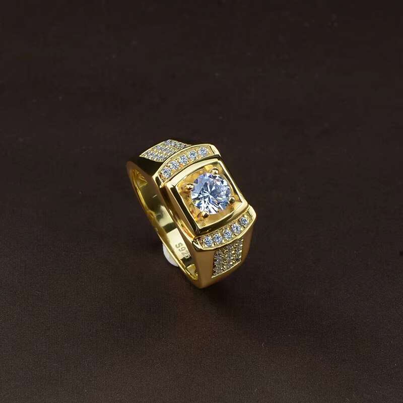 Ashabell Wholesale S925 Sterling Silver Plated True Gold 1CT Moissanite Diamond Ring for Mens Wedding Engagement Ring