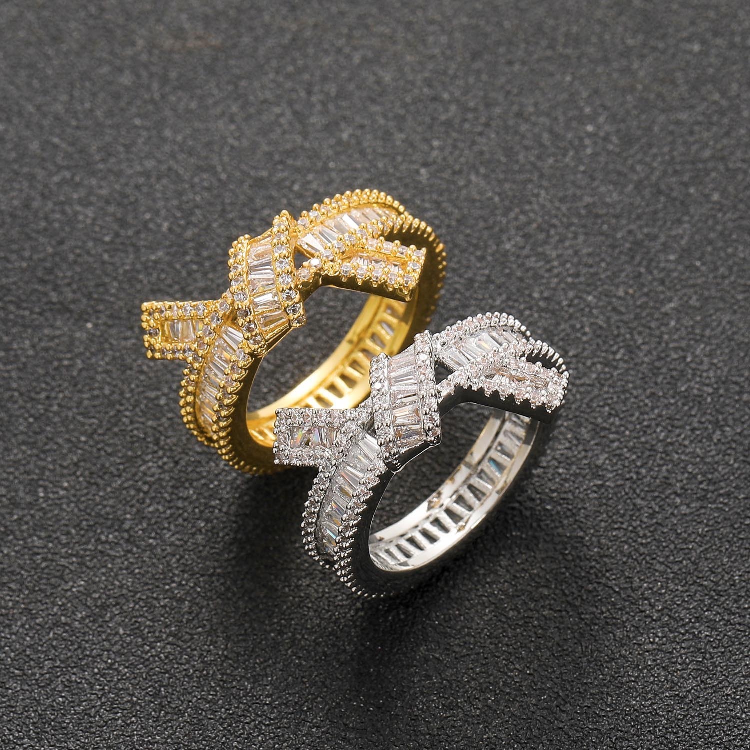 New Hip Hop Ring Ladder Square Moissanite Knot Wrapped Pattern Ring for Men and Womens Personalized Hip Hop Ring moissanite