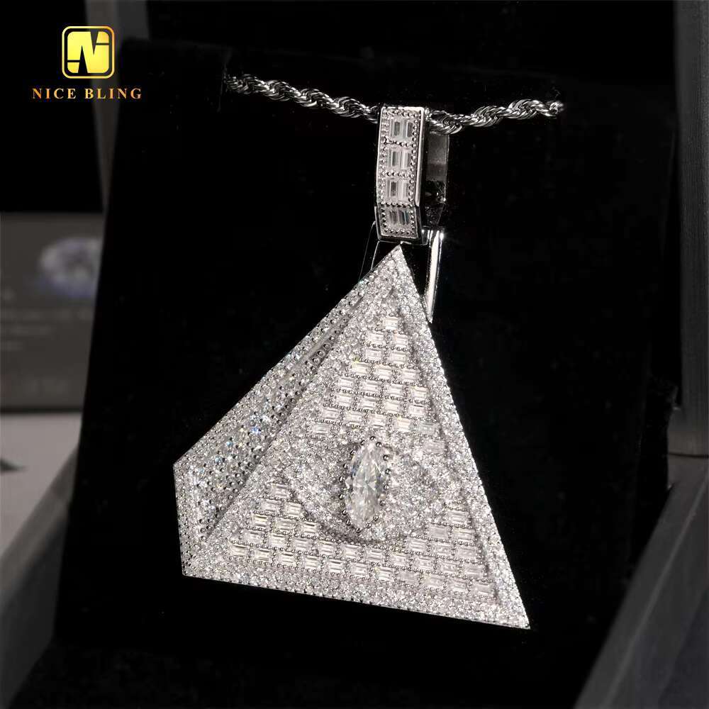 2025 New Arrival Pyramid Pendant Ready Stock Black Moissanite Pendant Hip Hop Iced Out Pendant Lucky Charm
