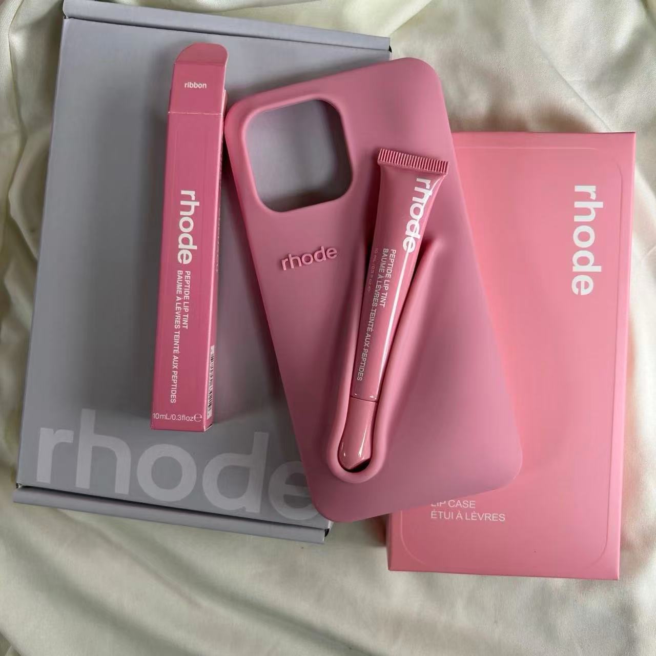 DIY NEW Rhode With Lip Gloss Phone Case For iPhone 16 12 Pro 14 13 15 Pro Max Plus Lipstick Silicone Toast Espresso Ribbon Cover