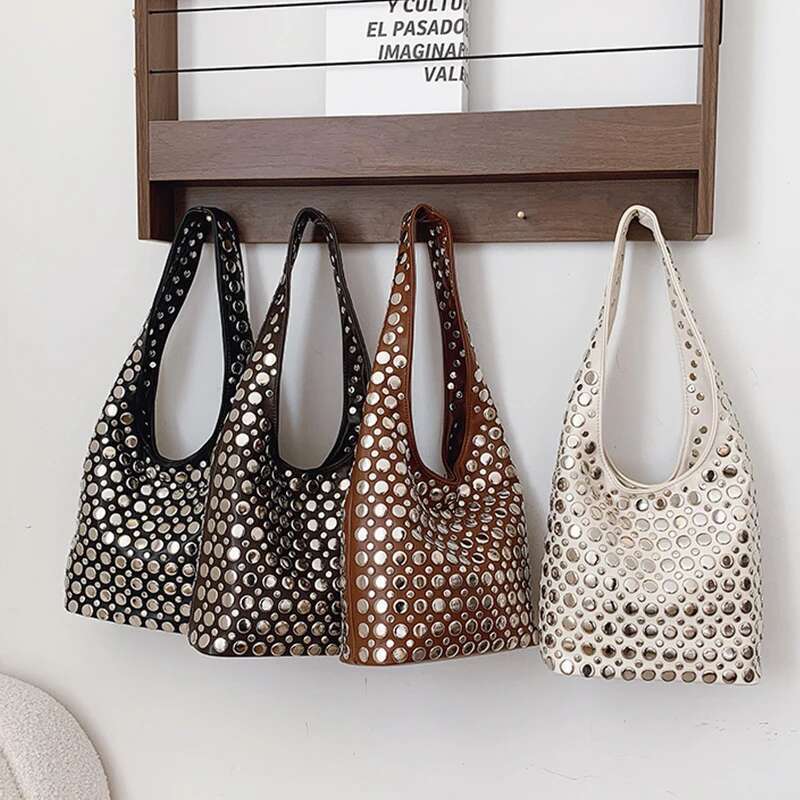 Fashion Punk Metal Rivet Bucket High Quality Underarm Shoulder Tote 2025 European And American New Trendy Motorcycle Bag