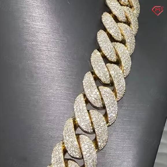 18mm rapper Miami necklace with 4 rows of sier gold-plated Moissanite Cuban chain