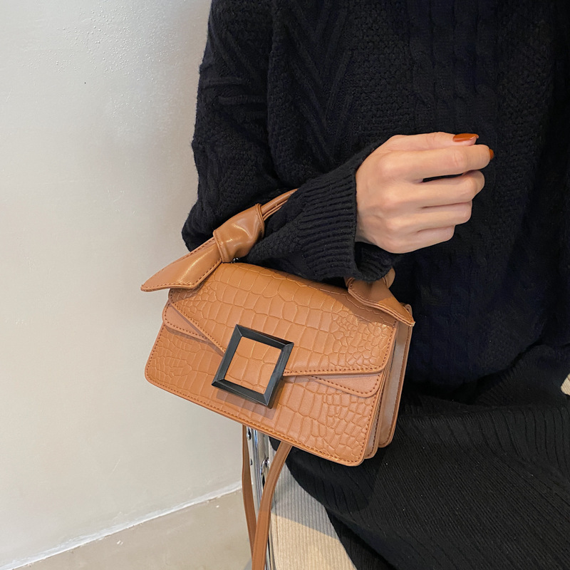 designer Women's Bag 2025 Summer New Korean Style Handbag Shoulder Bag Fashion Crossbody Simple Stylish Small Square Bag