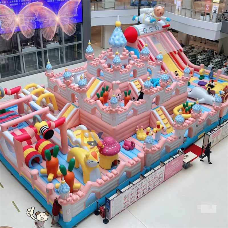 Space Odyssey Slide Big Yellow Duck Water Bouncy Fantasy Park Mechanical Iatable Castle